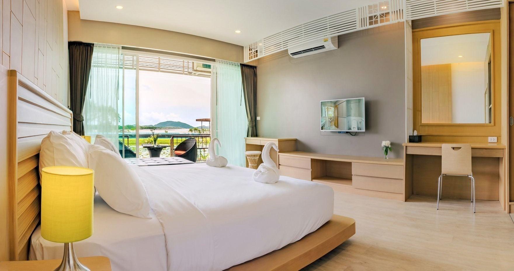 Baan Rim Ao Hotel Chanthaburi Exterior photo