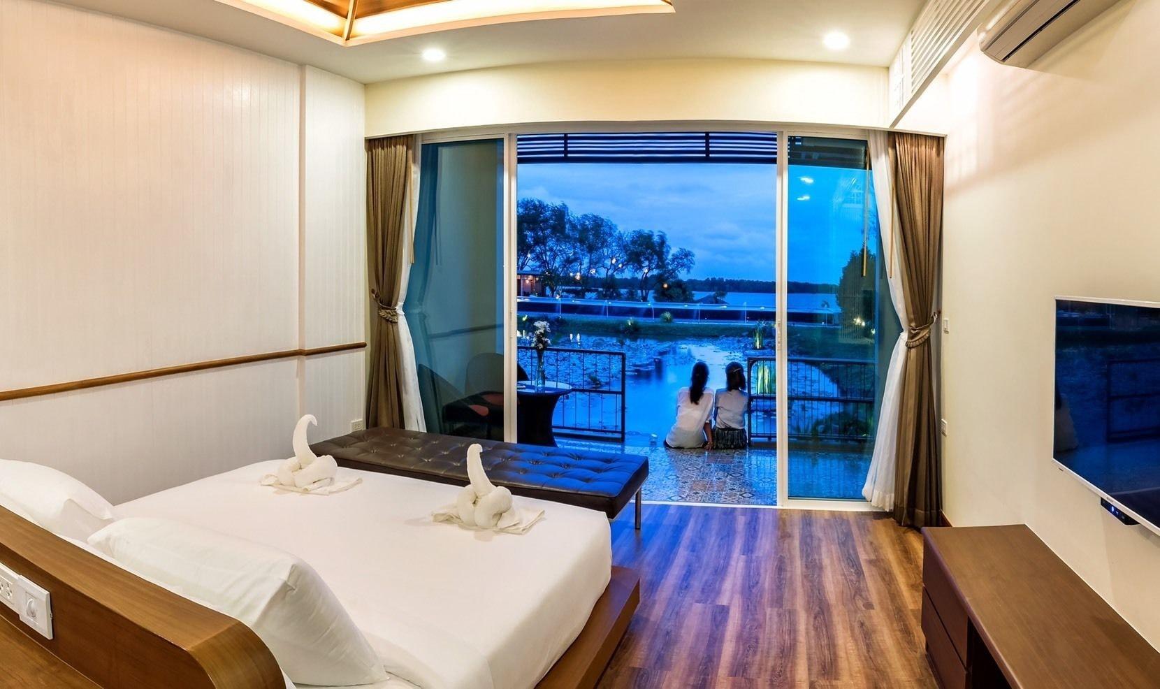 Baan Rim Ao Hotel Chanthaburi Exterior photo