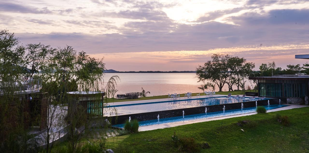 Baan Rim Ao Hotel Chanthaburi Exterior photo