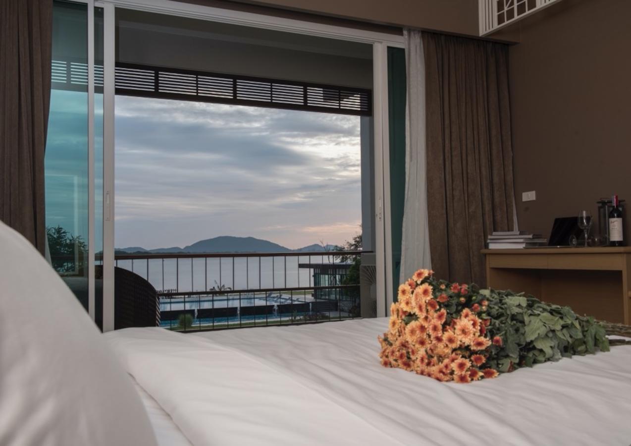 Baan Rim Ao Hotel Chanthaburi Exterior photo