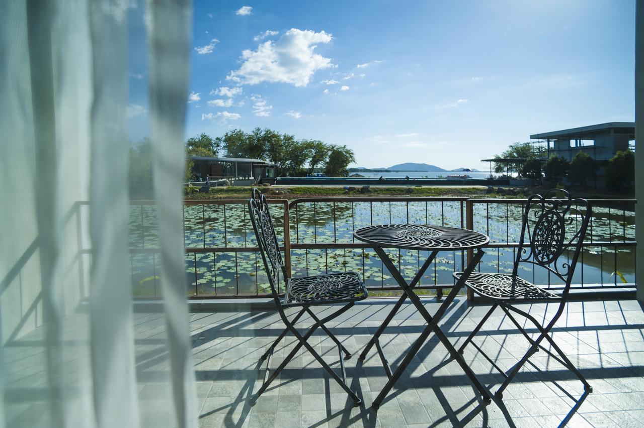 Baan Rim Ao Hotel Chanthaburi Exterior photo