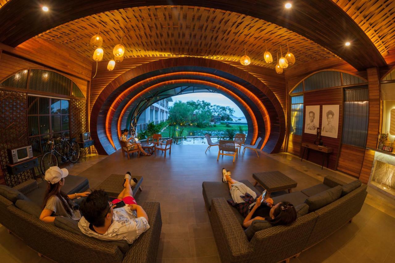 Baan Rim Ao Hotel Chanthaburi Exterior photo