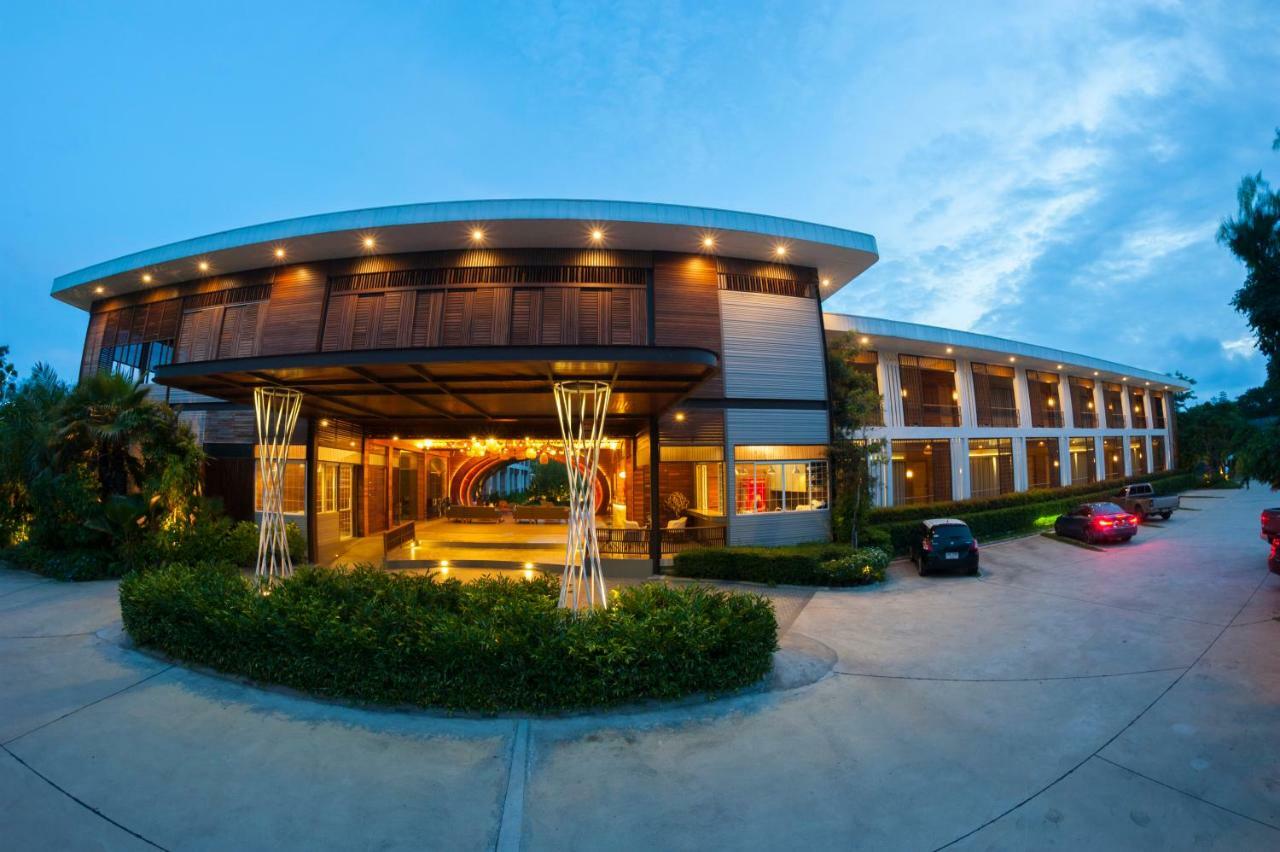 Baan Rim Ao Hotel Chanthaburi Exterior photo