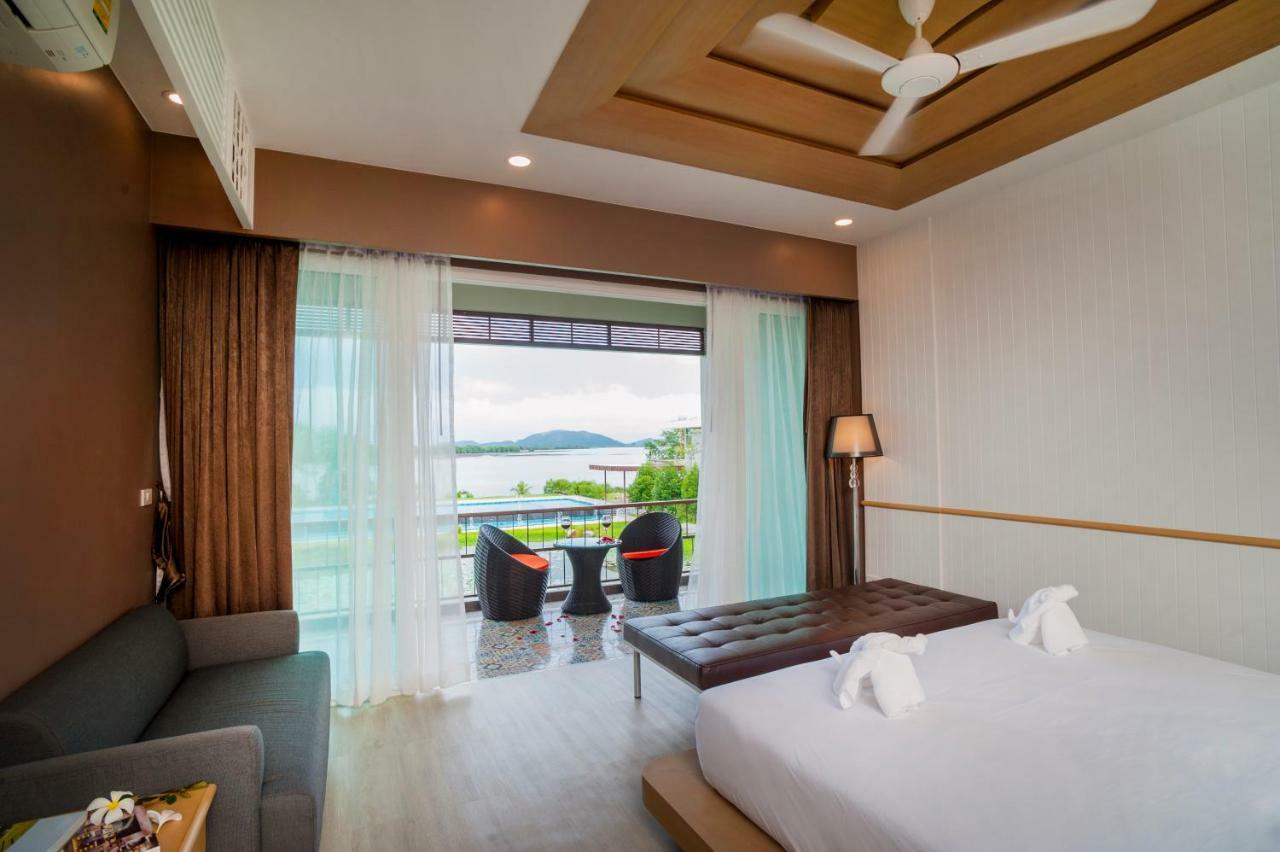 Baan Rim Ao Hotel Chanthaburi Exterior photo
