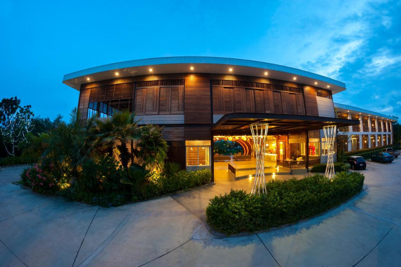 Baan Rim Ao Hotel Chanthaburi Exterior photo