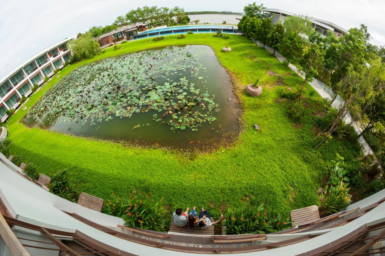 Baan Rim Ao Hotel Chanthaburi Exterior photo